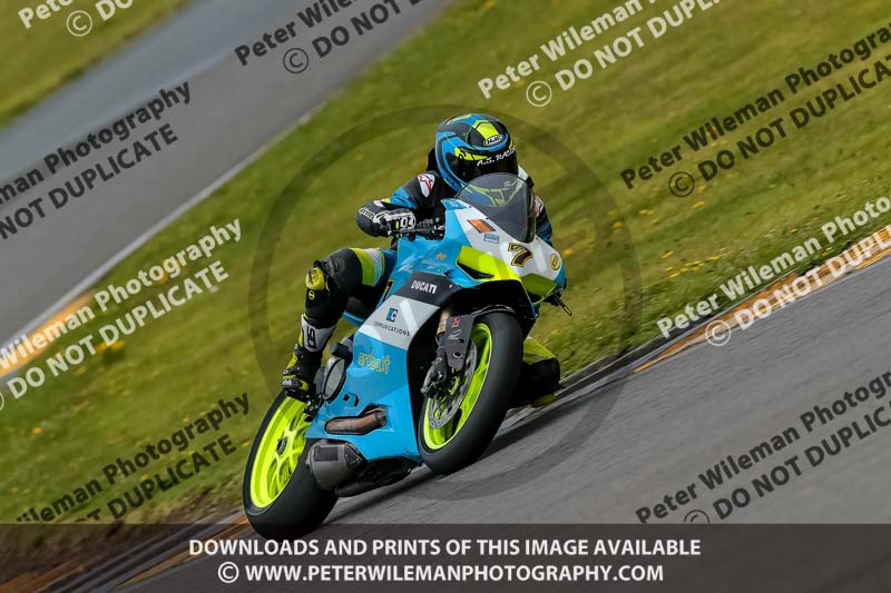 PJM Photography;anglesey no limits trackday;anglesey photographs;anglesey trackday photographs;enduro digital images;event digital images;eventdigitalimages;no limits trackdays;peter wileman photography;racing digital images;trac mon;trackday digital images;trackday photos;ty croes